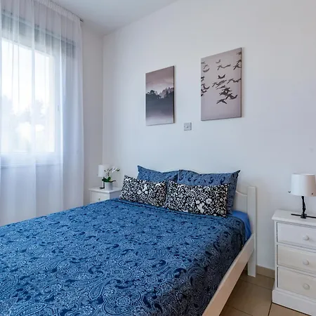 Appartement Just Renovated Beautiful 2 Bed Apartment In Paphos 5 Min Drive To The Beach