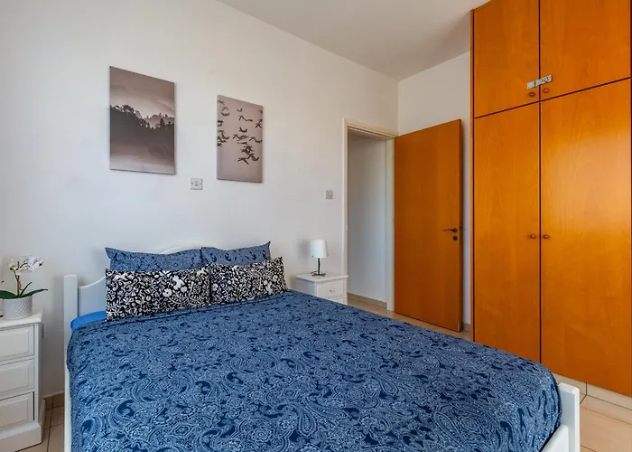 Just Renovated Beautiful 2 Bed In 5 Min Drive To The アパート *