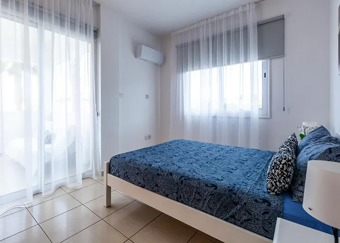 Just Renovated Beautiful 2 Bed In 5 Min Drive To The Paphos